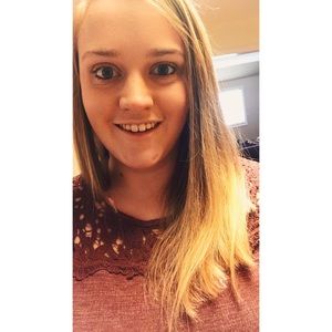 Meet your Posher, Lindsey